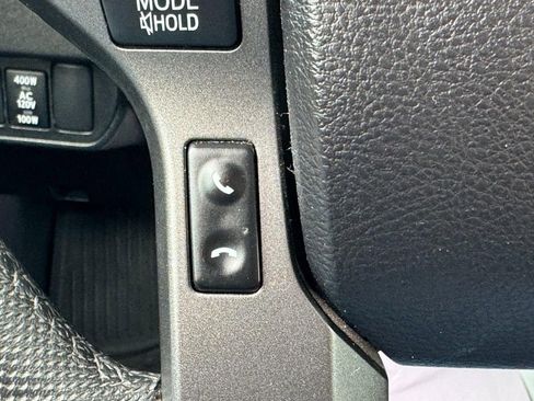 Used 2021 Toyota Tacoma TRD Off-Road AWD/4WD image 23