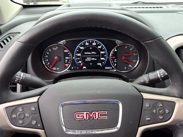 Used 2024 GMC Terrain Denali w/ Denali Premium Package AWD/4WD image 22