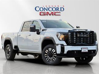 New 2026 GMC Sierra 3500 Denali Ultimate video 2