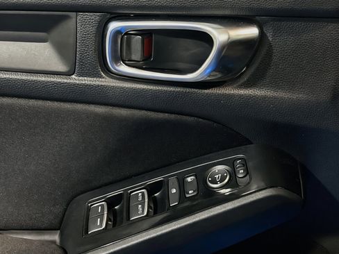 Used 2024 Honda Civic Sport image 13