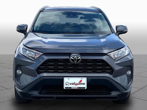 Used 2021 Toyota RAV4 XLE FWD image 4