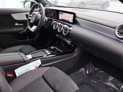 Certified 2025 Mercedes-Benz CLA 250 image 26