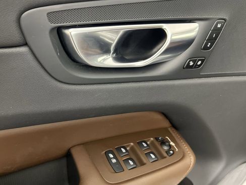 Used 2023 Volvo XC60 B5 Plus w/ Protection Package image 16