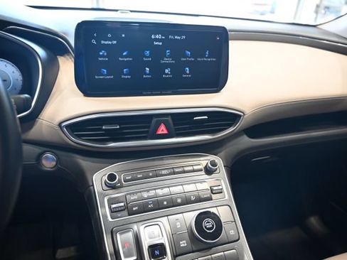 Used 2022 Hyundai Santa Fe SEL w/ Convenience + Premium Package FWD image 15