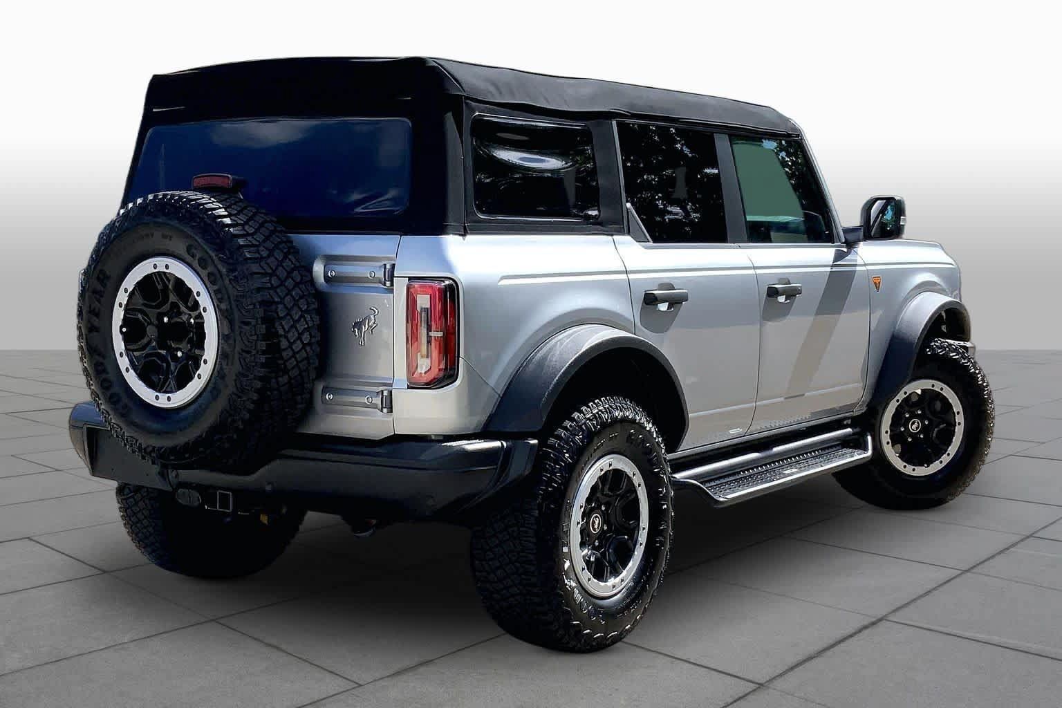 Used 2021 Ford Bronco Badlands AWD/4WD image 12