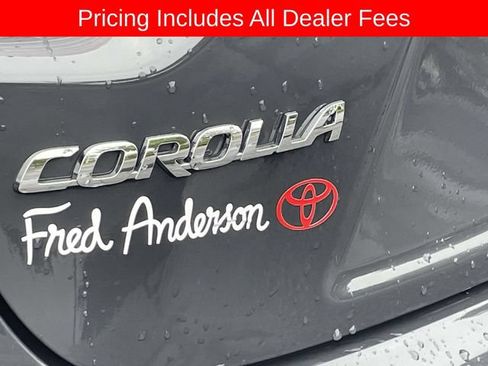 Used 2024 Toyota Corolla LE FWD image 11