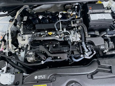 Used 2025 Toyota Corolla LE w/ Convenience Package image 30