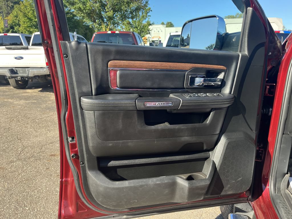Used 2018 RAM 2500 Laramie AWD/4WD image 15