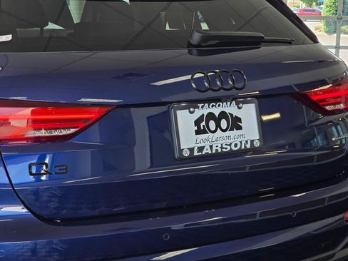 Used 2023 Audi Q3 2.0T Premium Plus w/ Premium Plus Package AWD/4WD image 12