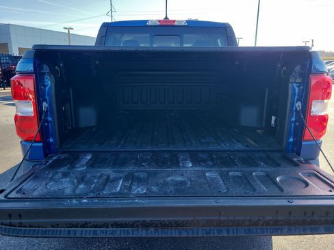 Used 2023 Ford Maverick Lariat w/ Lariat Luxury Package image 6