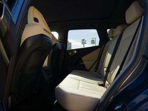 New 2026 BMW X3 xDrive30 w/ Premium Package image 16