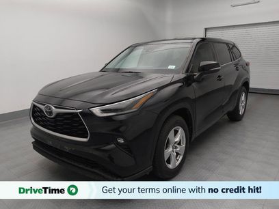 Used 2021 Toyota Highlander LE