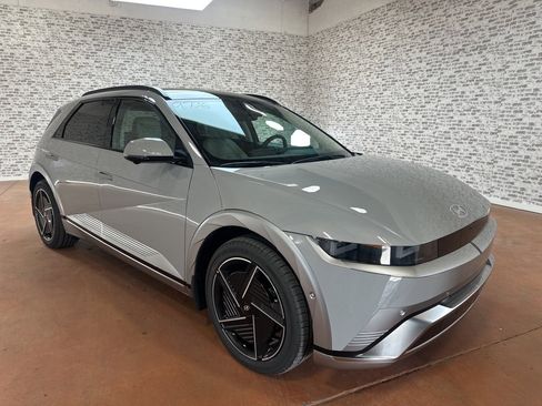 New 2026 Hyundai Ioniq 5 Limited image 1
