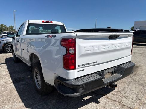 Used 2022 Chevrolet Silverado 1500 W/T w/ WT Value Package AWD/4WD image 3