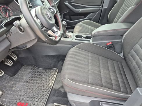 Used 2021 Volkswagen Jetta GLI FWD image 10