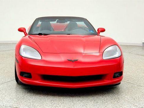 Used 2005 Chevrolet Corvette Convertible w/ Preferred Equipment Group RWD image 2