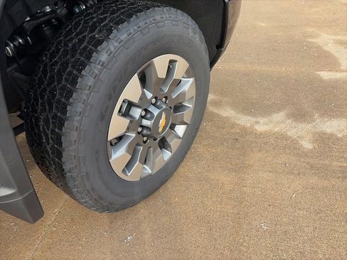 New 2026 Chevrolet Silverado 2500 Custom image 45