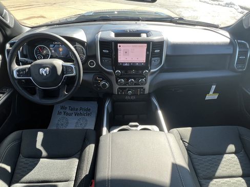 New 2026 RAM 1500 Express image 17