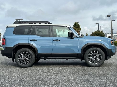 New 2026 Toyota Land Cruiser image 3