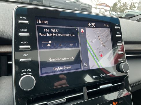 Used 2022 Toyota Avalon Limited w/ Advanced Safety Package image 27