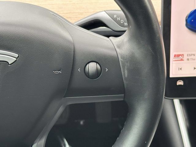Used 2019 Tesla Model 3 Standard Range Plus RWD image 25