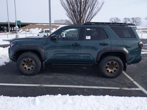 New 2026 Toyota 4Runner Trailhunter image 6