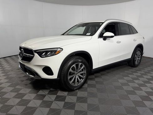 Used 2024 Mercedes-Benz GLC 300 image 7