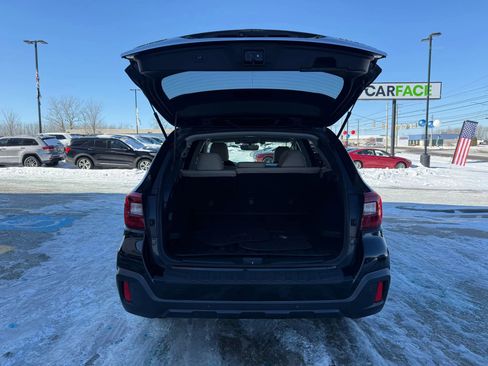 Used 2019 Subaru Outback 2.5i Limited image 12
