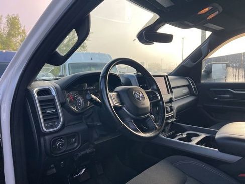 Used 2021 RAM 1500 Big Horn AWD/4WD image 2