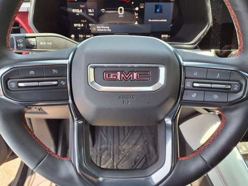 Certified 2024 GMC Canyon AT4X AWD/4WD image 9