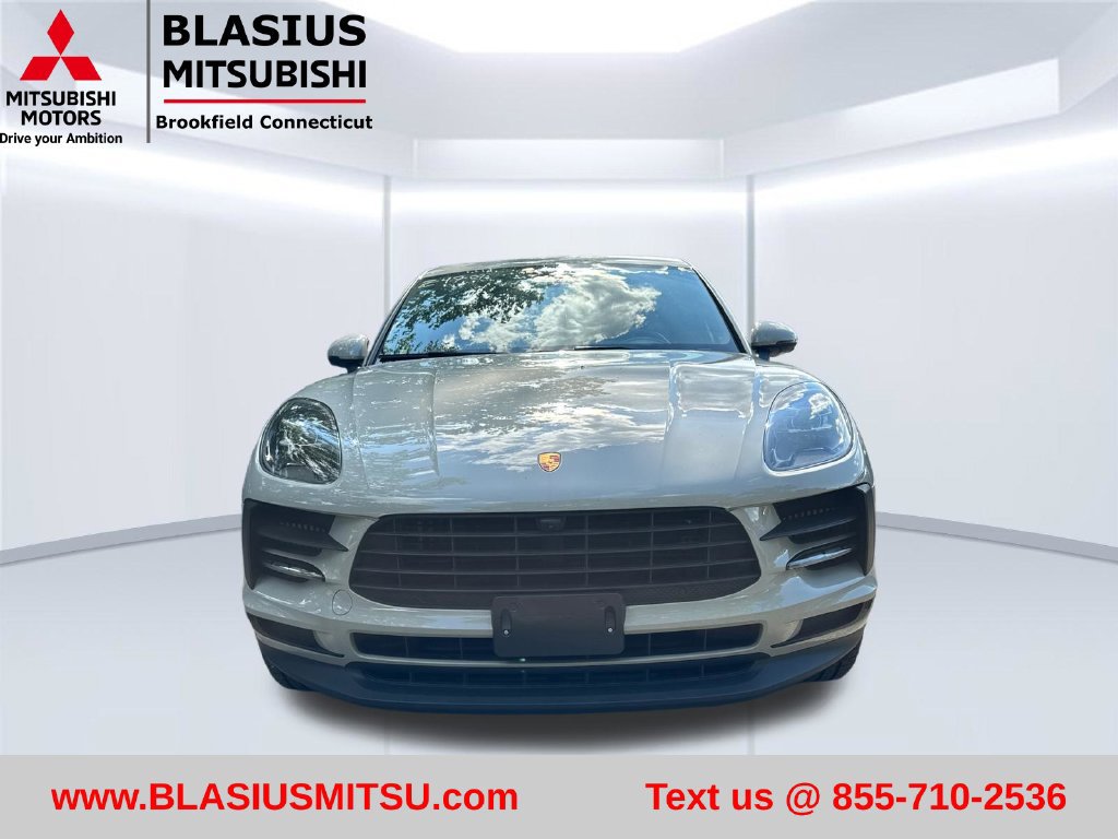 Used 2021 Porsche Macan S AWD/4WD image 3
