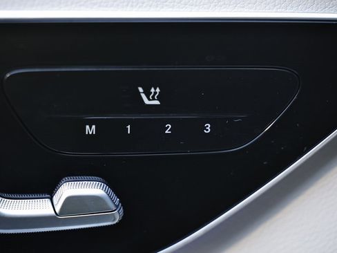 Used 2023 Mercedes-Benz C 300 C 300 w/ Exclusive Trim Package image 17