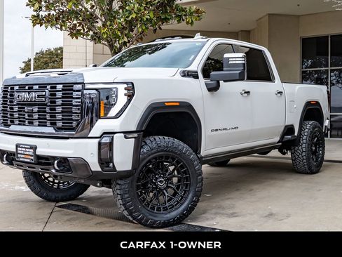 Used 2024 GMC Sierra 2500 Denali Ultimate AWD/4WD image 5