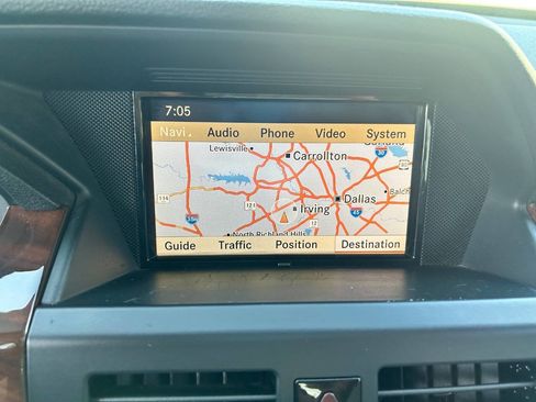 Used 2011 Mercedes-Benz GLK 350 4MATIC image 20