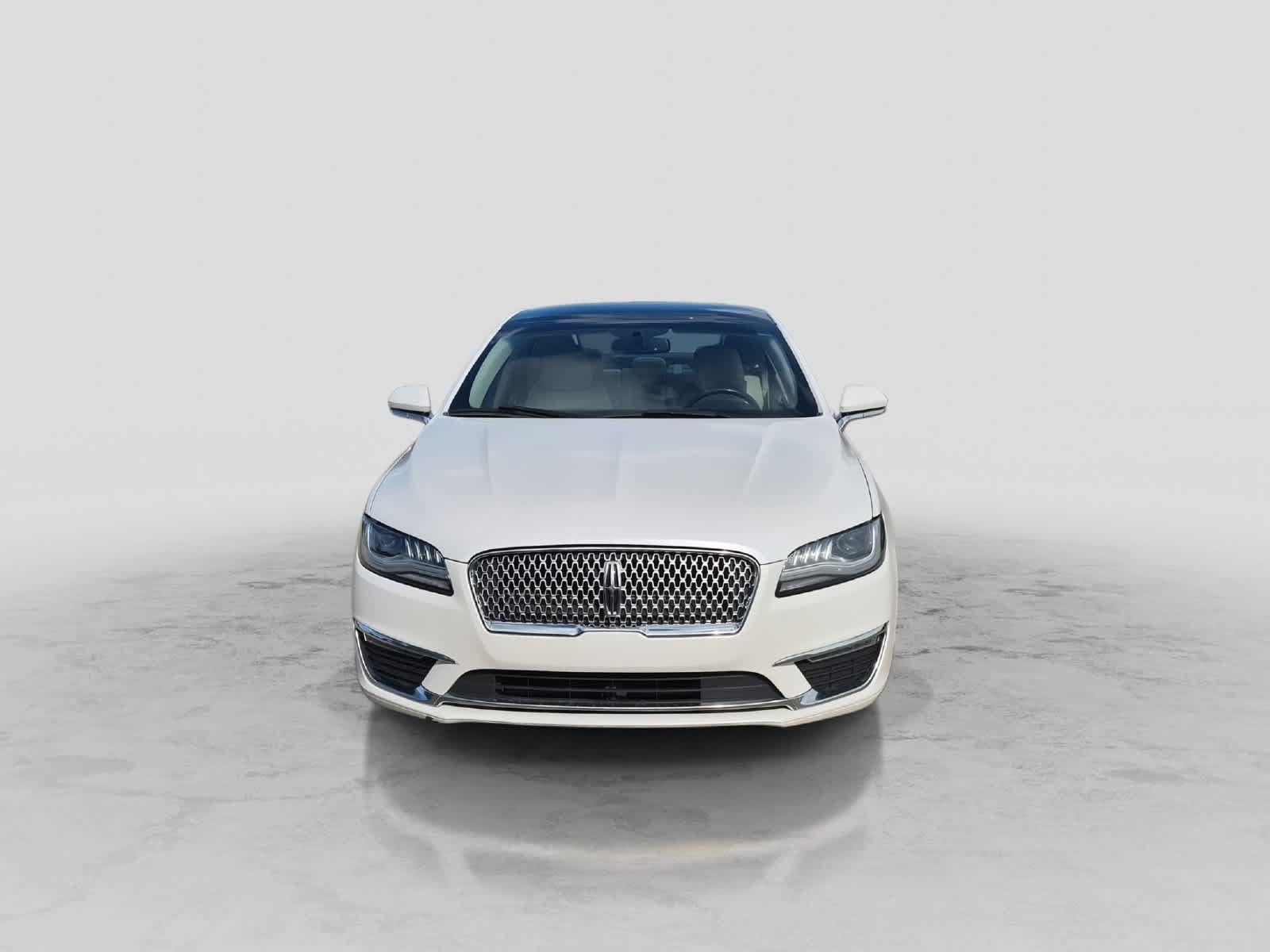 Used 2017 Lincoln MKZ Select FWD image 3