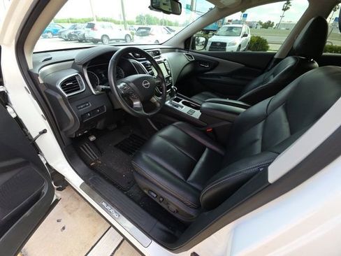 Used 2024 Nissan Murano SV w/ SV Midnight Edition Package FWD image 12