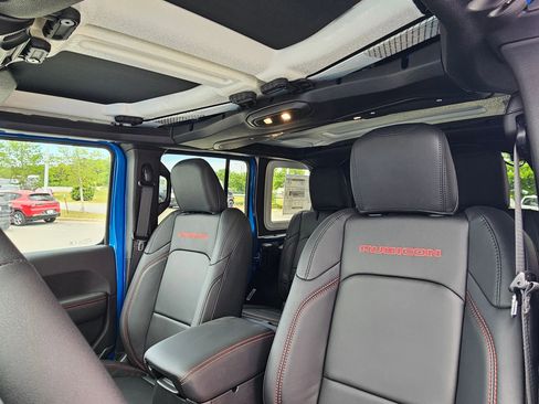 New 2026 Jeep Wrangler Unlimited Rubicon AWD/4WD image 20