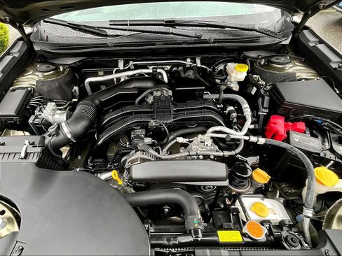 Used 2022 Subaru Outback Premium image 28