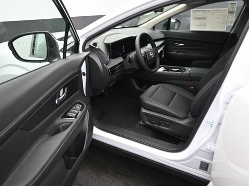 New 2025 Nissan Murano SV image 10