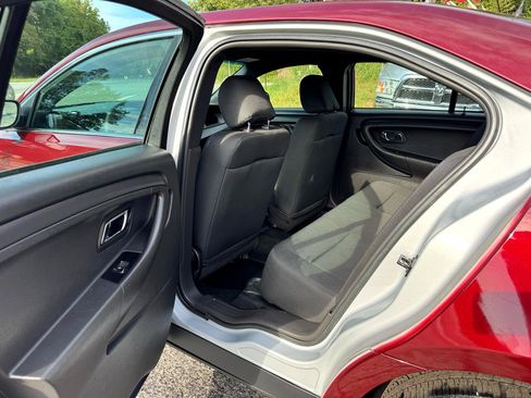 Used 2017 Ford Taurus Police Interceptor AWD image 18