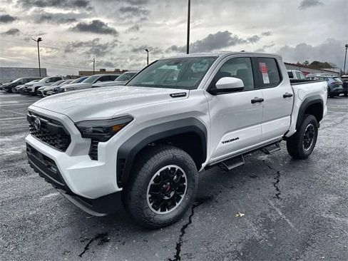 New 2025 Toyota Tacoma TRD Off-Road image 13