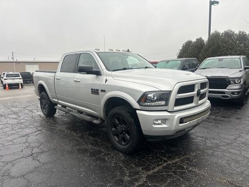 Used 2016 RAM 2500 Laramie w/ Sport Appearance Group image 2