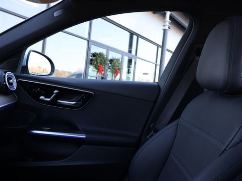 Certified 2023 Mercedes-Benz C 300 Sedan image 40