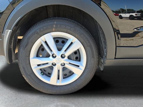Certified 2025 Nissan Kicks Play S FWD image 20