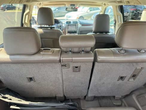 Used 2015 Lexus GX 460 w/ Premium Package AWD/4WD image 29