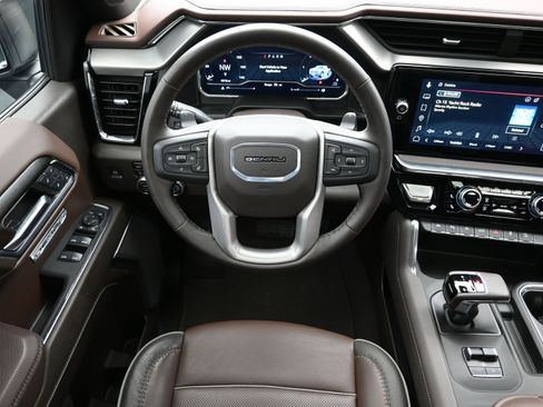 Used 2024 GMC Sierra 1500 Denali w/ Denali Reserve Package image 25