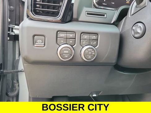 New 2026 GMC Sierra 1500 AT4 w/ AT4 Premium Package image 13