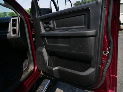 Used 2017 RAM 2500 Tradesman w/ Chrome Appearance Group AWD/4WD image 29