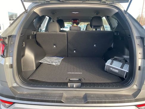 New 2025 Hyundai Tucson SE image 15