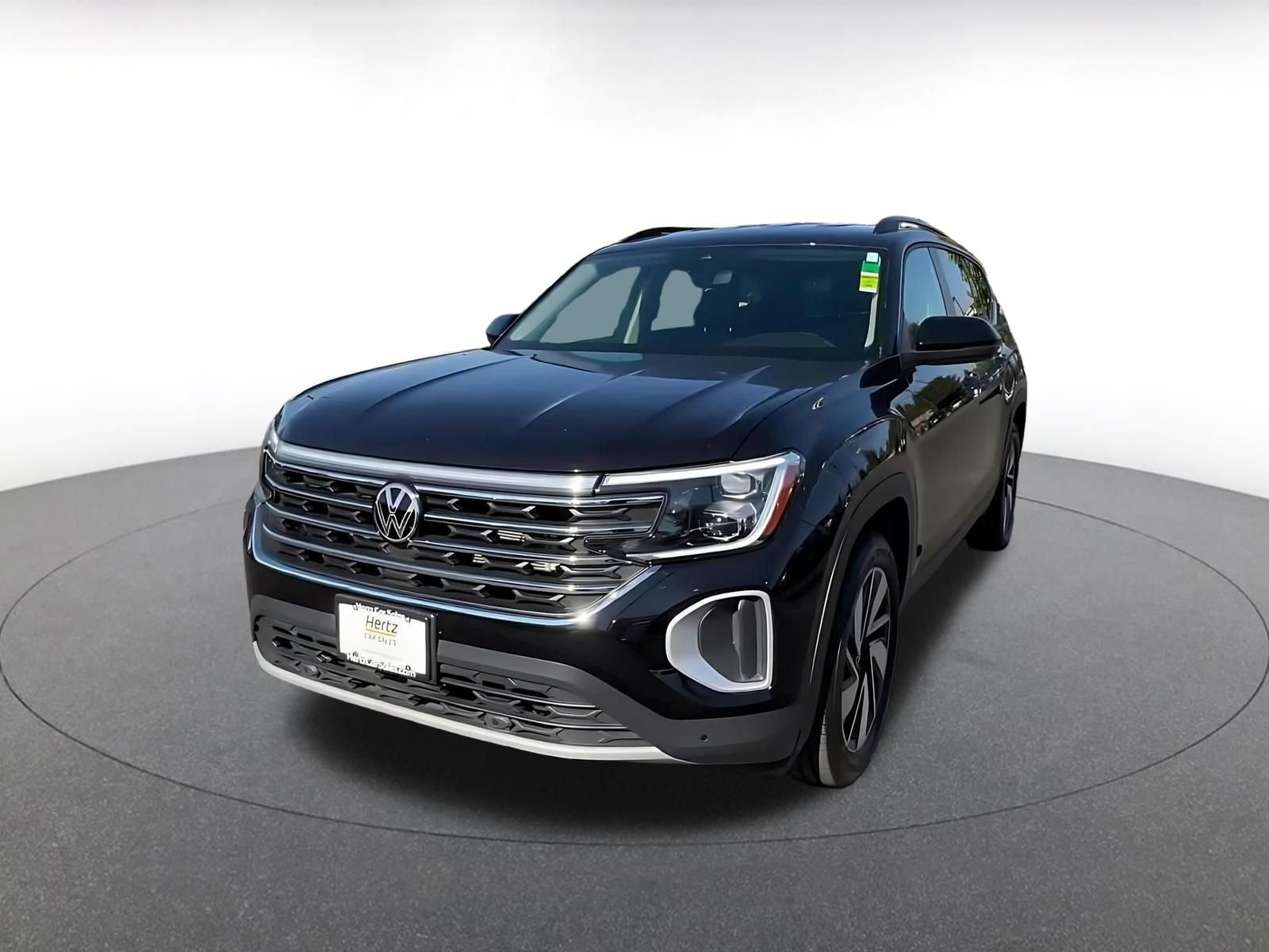 Used 2026 Volkswagen Atlas SE FWD image 6